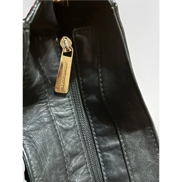 Michael Kors Stanthorpe Large Black Leather Shoulder Bag Gold Chain Strap - Picture 12 of 16